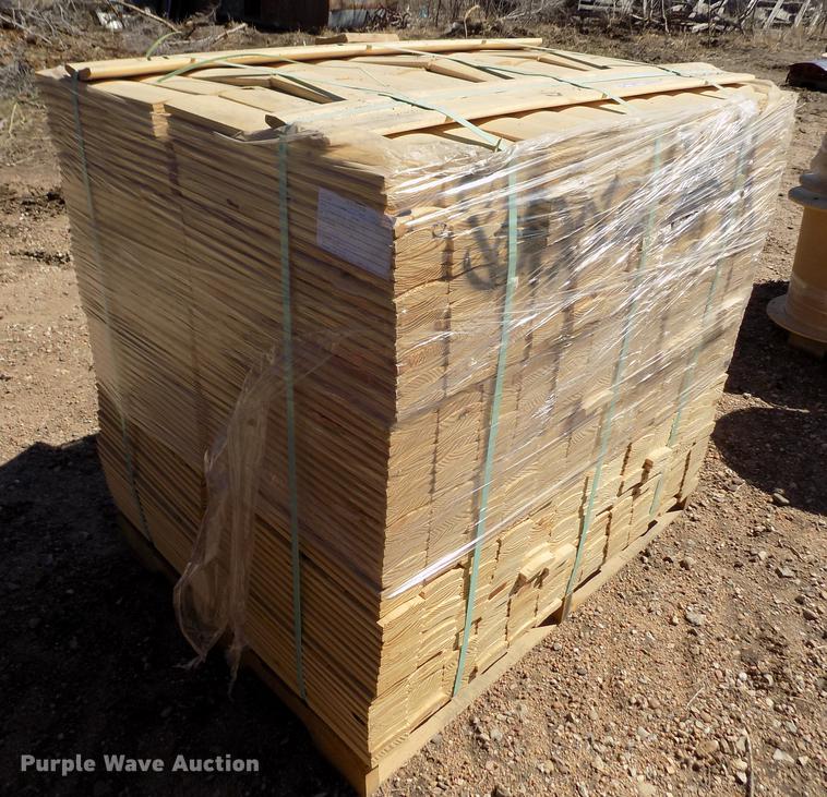 image for item FA9550 Approximately 7,300 wood staves