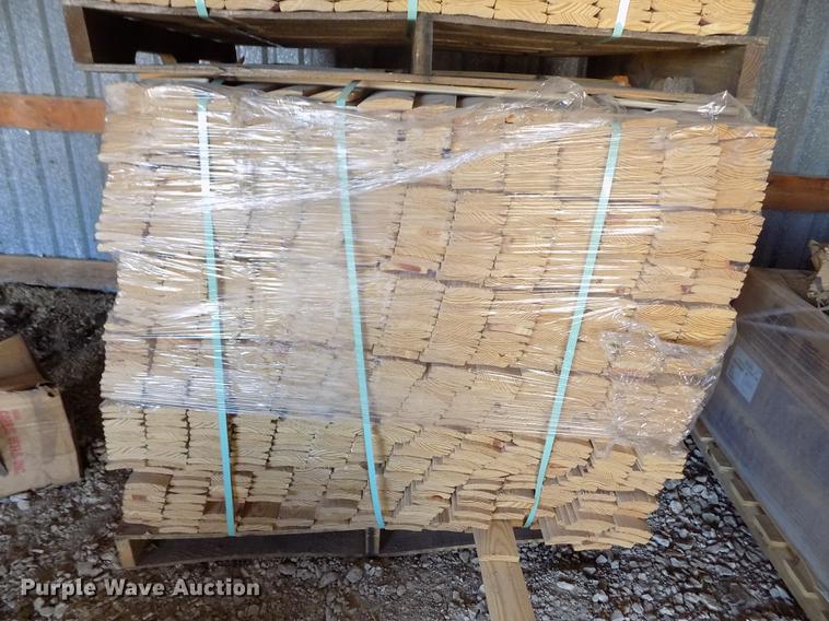 image for item FA9550 Approximately 7,300 wood staves