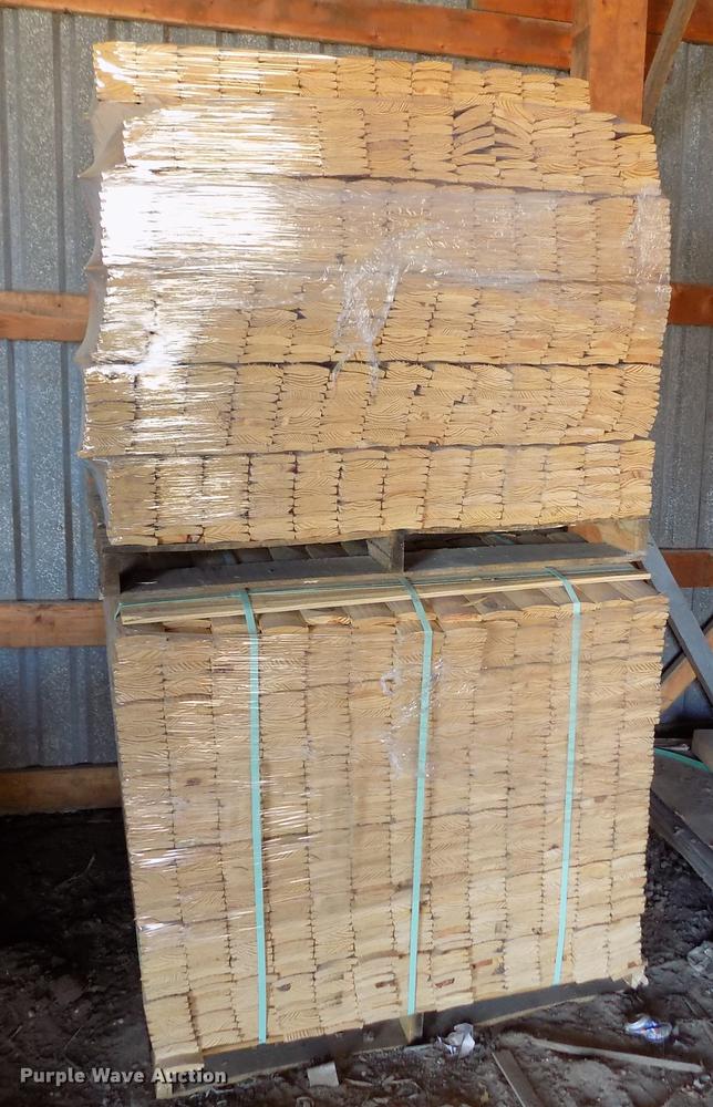 image for item FA9550 Approximately 7,300 wood staves