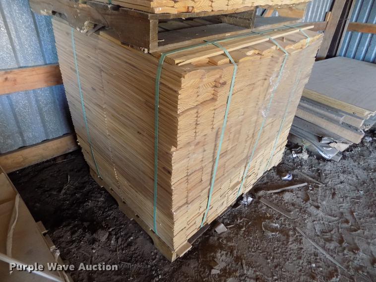 image for item FA9550 Approximately 7,300 wood staves