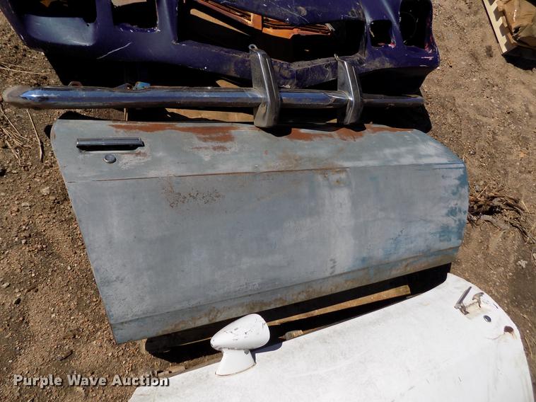 image for item FA9554 Chevrolet Camaro parts