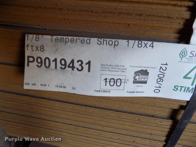 image for item FA9562 Approximately 300 sheets tempered hardboard