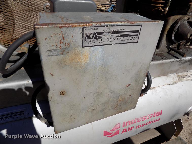 image for item FA9563 Industrial Air air compressor