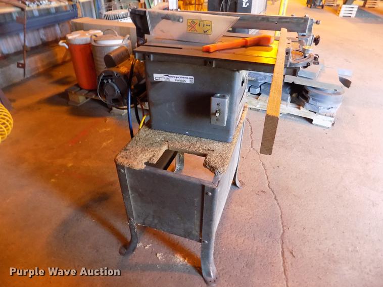image for item FA9565 Rockwell Delta table saw