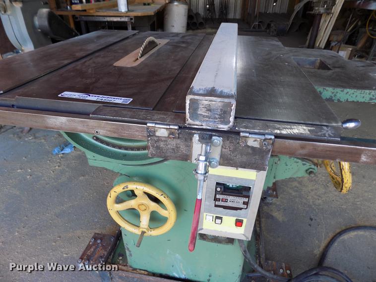image for item FA9567 Oliver 232-D table saw