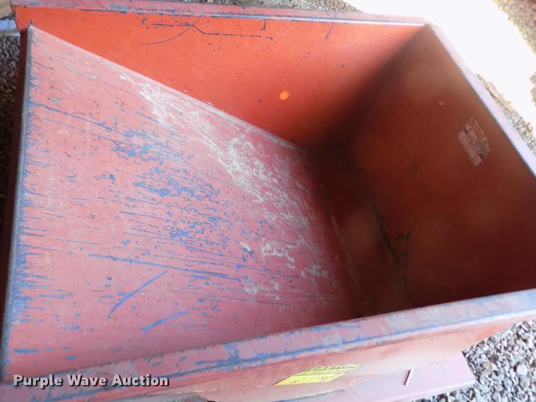 image for item FA9571 Meco material dump hopper