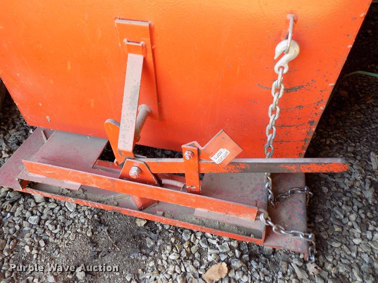 image for item FA9571 Meco material dump hopper