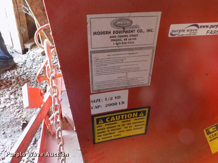 image for item FA9571 Meco material dump hopper