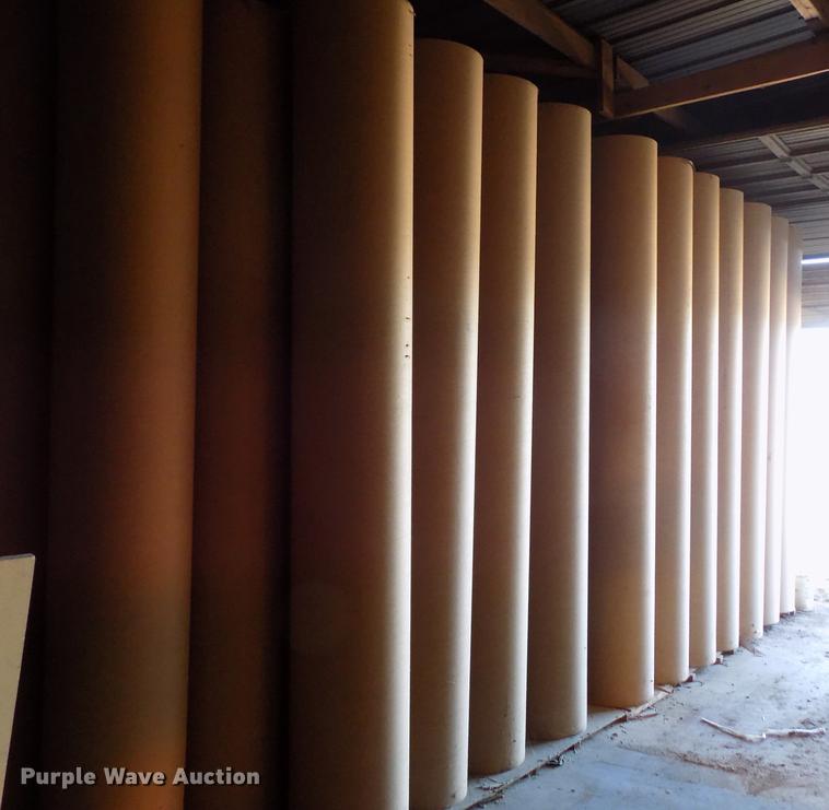 image for item FA9574 Approximately 70 cardboard tubes