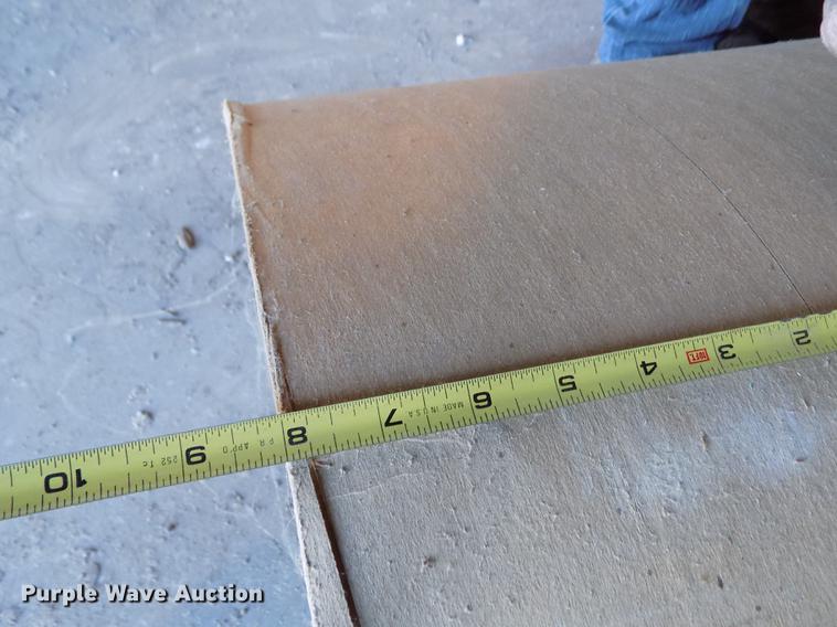 image for item FA9574 Approximately 70 cardboard tubes