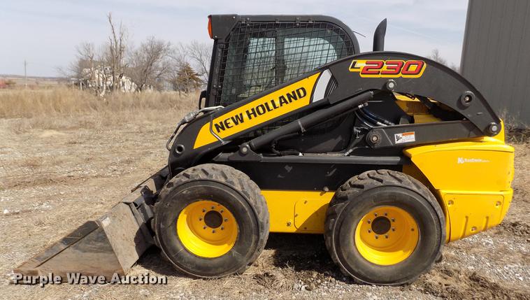 image for item FA9575 2014 New Holland L230 skid steer