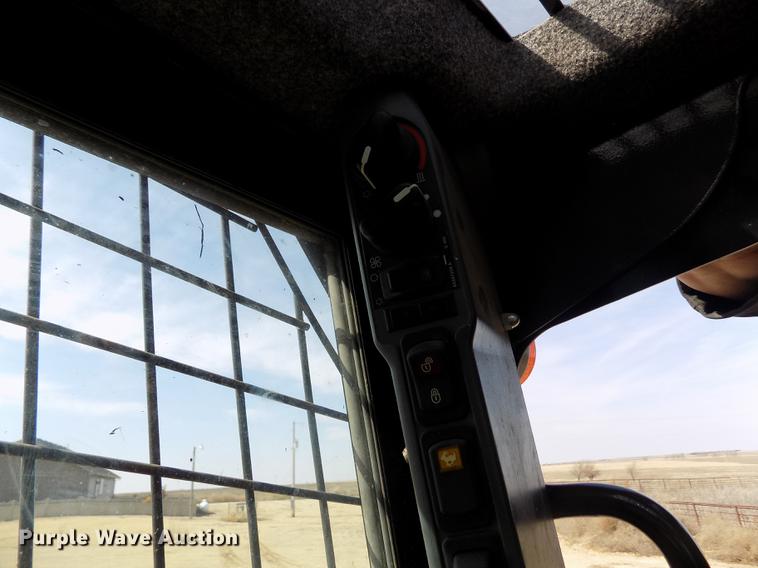 image for item FA9575 2014 New Holland L230 skid steer