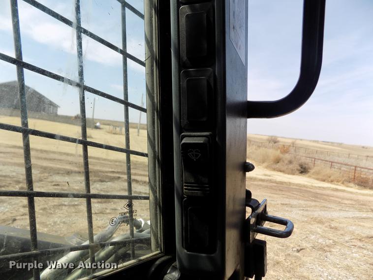 image for item FA9575 2014 New Holland L230 skid steer