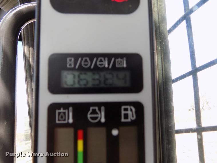 image for item FA9575 2014 New Holland L230 skid steer