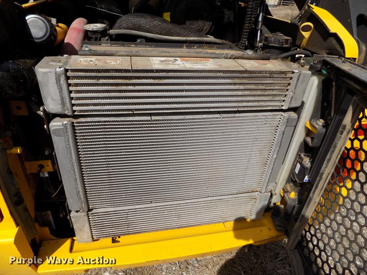 image for item FA9575 2014 New Holland L230 skid steer