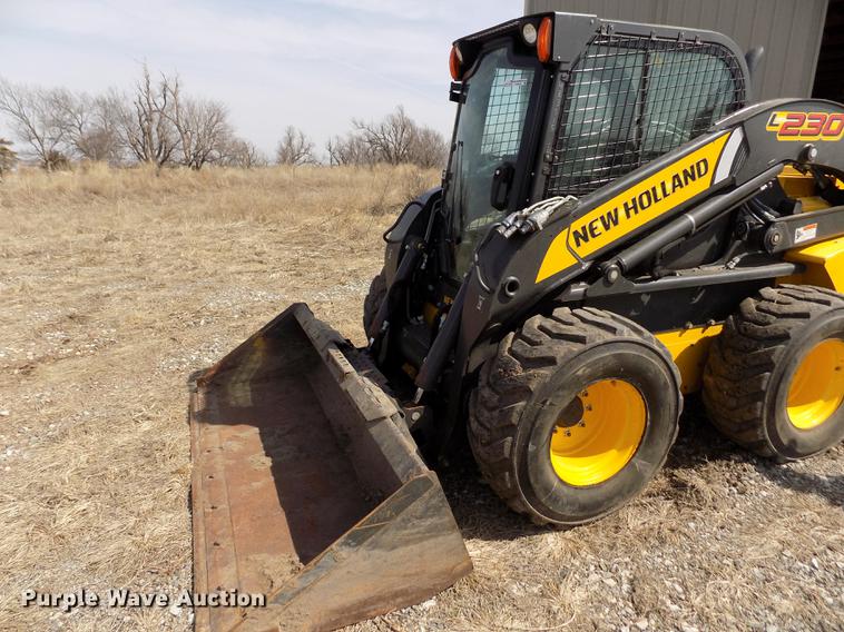 image for item FA9575 2014 New Holland L230 skid steer