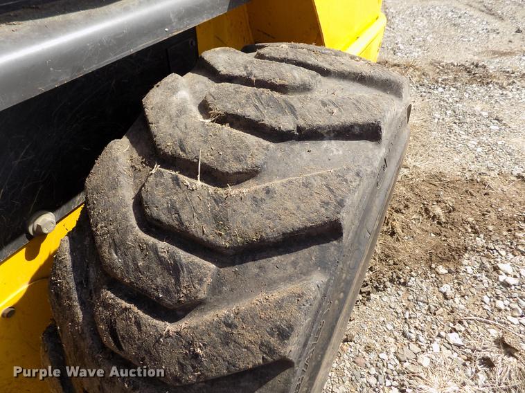 image for item FA9575 2014 New Holland L230 skid steer