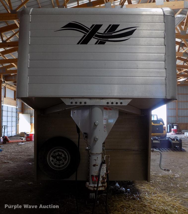 image for item FA9578 2011 Hillsboro Endura livestock trailer