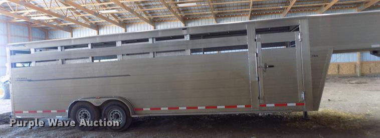 image for item FA9578 2011 Hillsboro Endura livestock trailer
