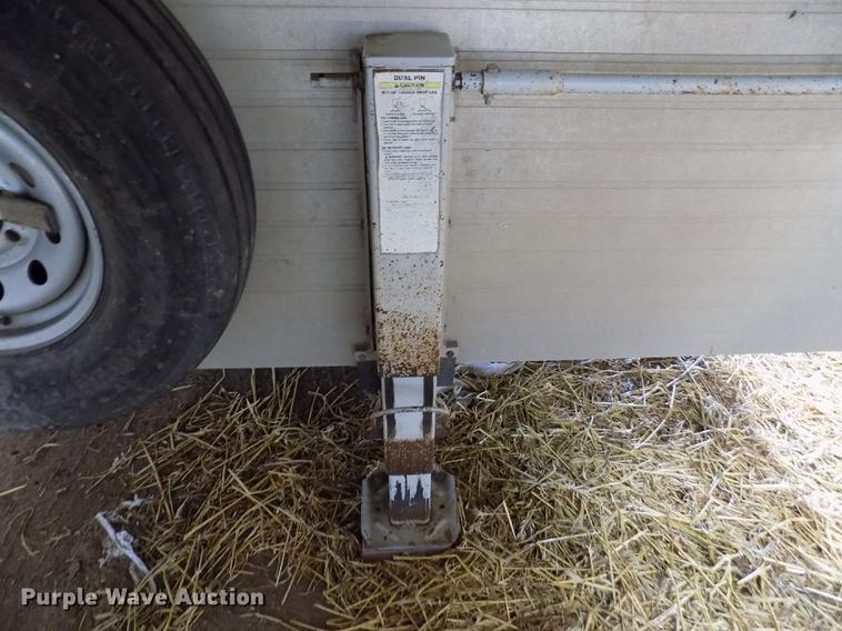 image for item FA9578 2011 Hillsboro Endura livestock trailer