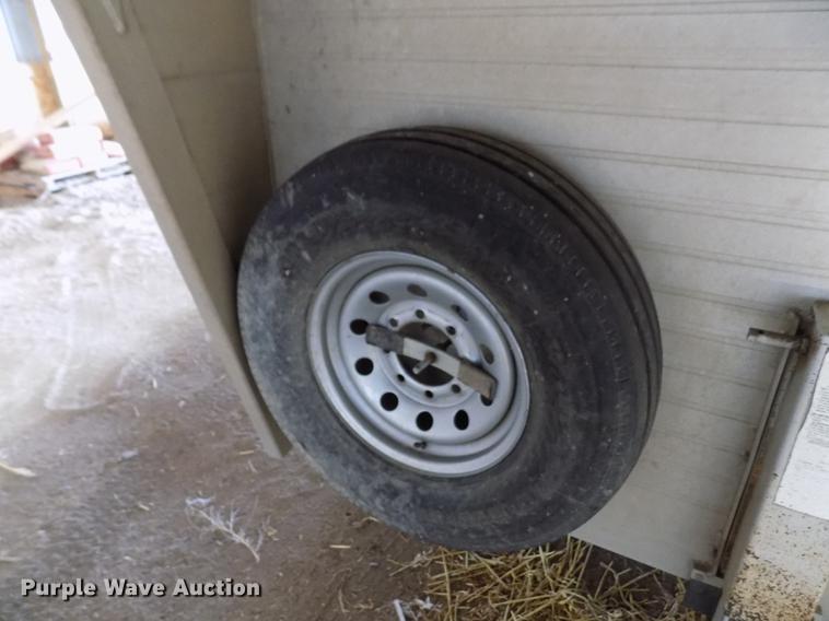 image for item FA9578 2011 Hillsboro Endura livestock trailer