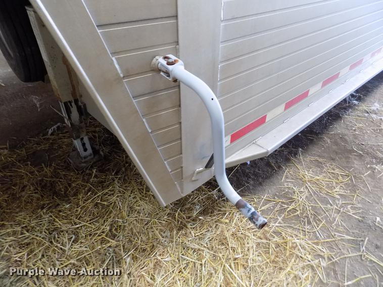image for item FA9578 2011 Hillsboro Endura livestock trailer