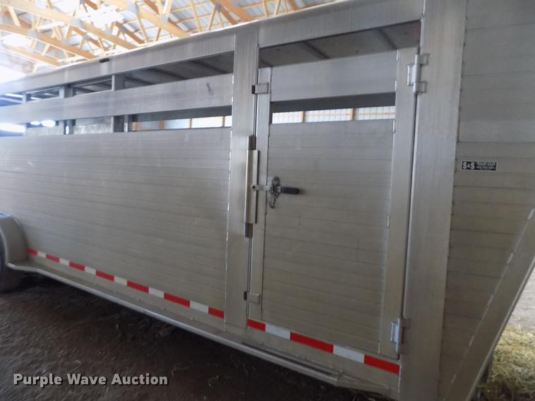 image for item FA9578 2011 Hillsboro Endura livestock trailer