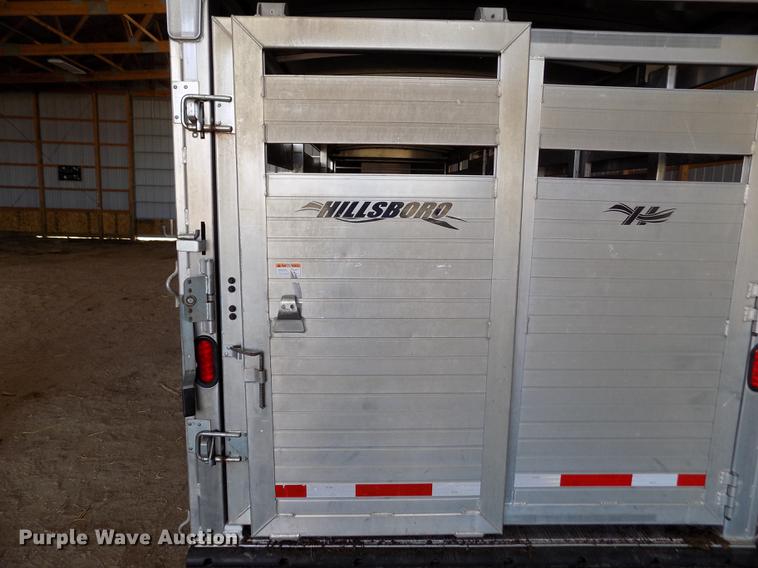 image for item FA9578 2011 Hillsboro Endura livestock trailer