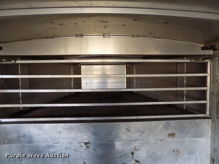image for item FA9578 2011 Hillsboro Endura livestock trailer