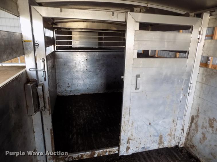 image for item FA9578 2011 Hillsboro Endura livestock trailer