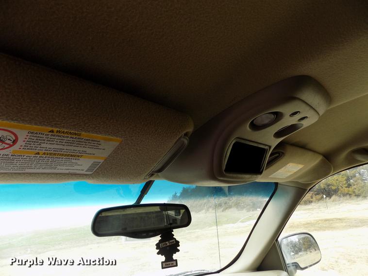 image for item FA9621 2002 Chevrolet Silverado 2500HD LS Ext. Cab pickup truck