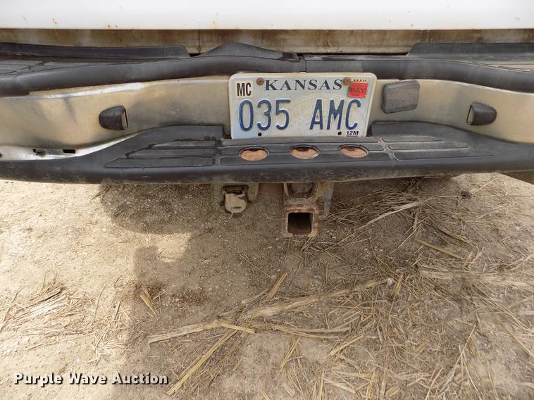 image for item FA9621 2002 Chevrolet Silverado 2500HD LS Ext. Cab pickup truck