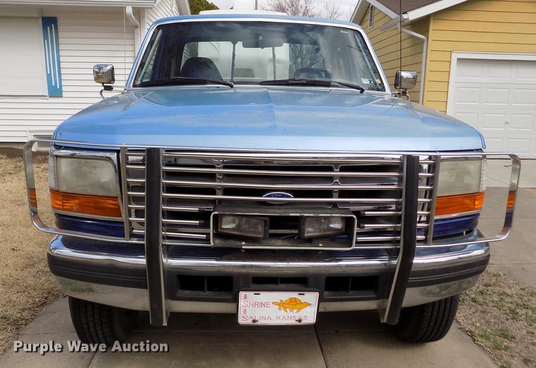 image for item FA9624 1996 Ford F250 XLT SuperCab pickup truck
