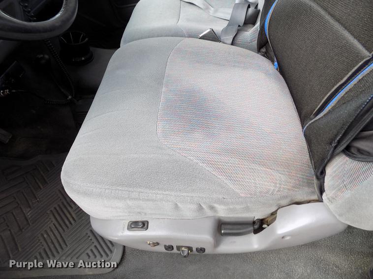 image for item FA9624 1996 Ford F250 XLT SuperCab pickup truck