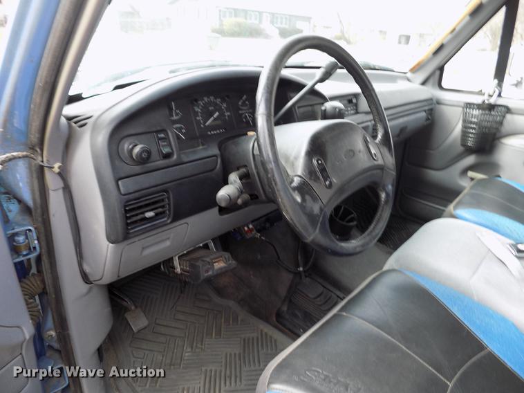 image for item FA9624 1996 Ford F250 XLT SuperCab pickup truck