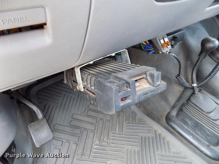 image for item FA9624 1996 Ford F250 XLT SuperCab pickup truck