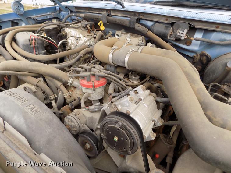 image for item FA9624 1996 Ford F250 XLT SuperCab pickup truck