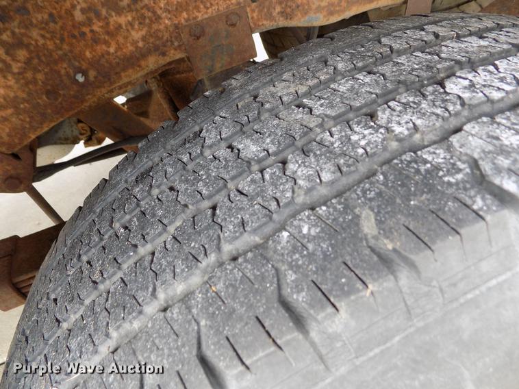 image for item FA9624 1996 Ford F250 XLT SuperCab pickup truck