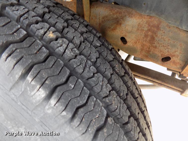 image for item FA9624 1996 Ford F250 XLT SuperCab pickup truck