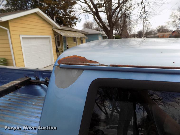 image for item FA9624 1996 Ford F250 XLT SuperCab pickup truck