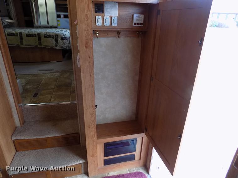 image for item FA9625 2009 Jayco Eagle 341 RLQS camper