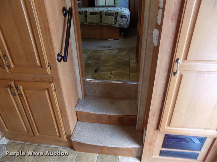 image for item FA9625 2009 Jayco Eagle 341 RLQS camper