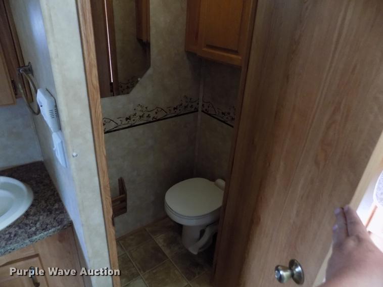 image for item FA9625 2009 Jayco Eagle 341 RLQS camper