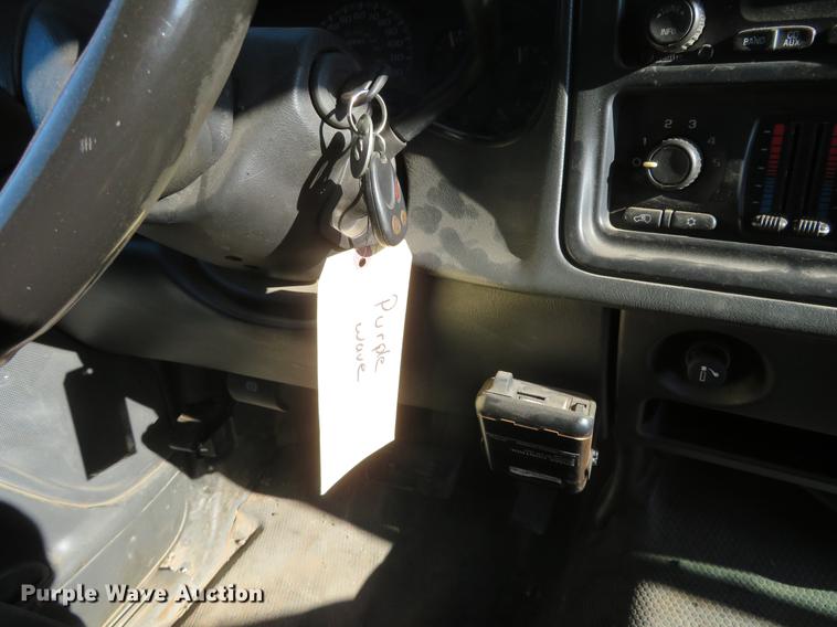 image for item FC9008 2007 Chevrolet Silverado 2500HD Crew Cab pickup truck