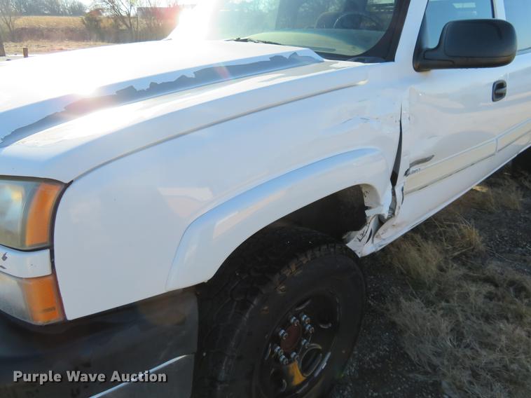 image for item FC9008 2007 Chevrolet Silverado 2500HD Crew Cab pickup truck