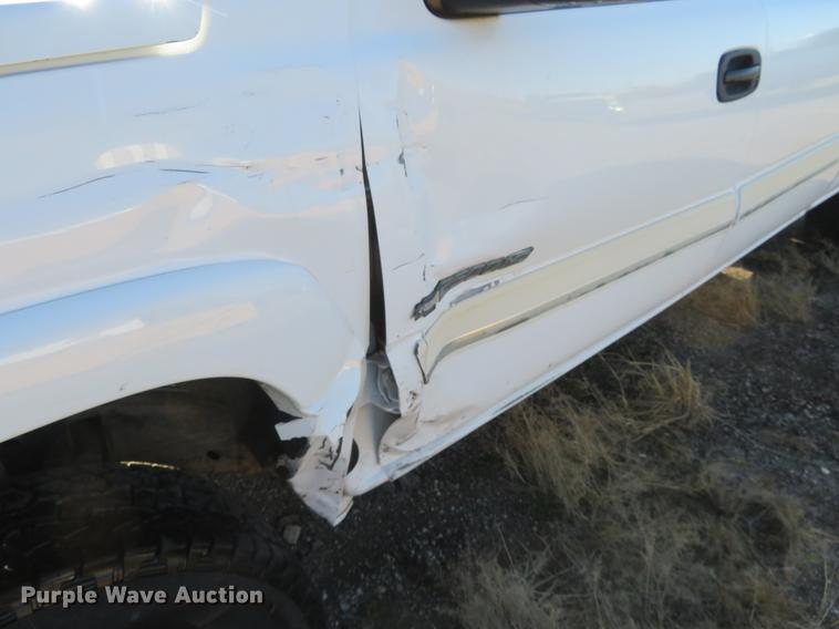 image for item FC9008 2007 Chevrolet Silverado 2500HD Crew Cab pickup truck