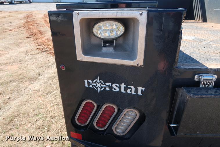 image for item FE9597 2017 NorStar SD094906002-8280-71 flatbed
