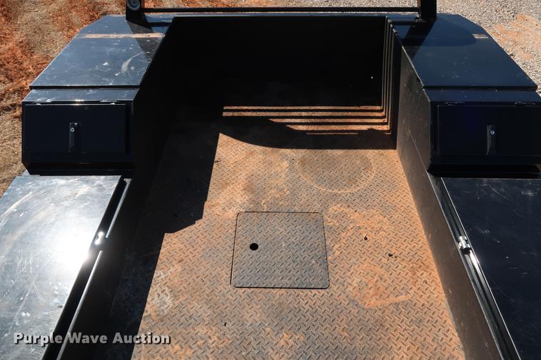 image for item FE9597 2017 NorStar SD094906002-8280-71 flatbed