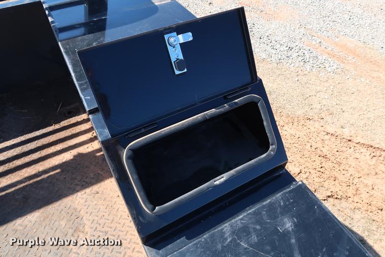 image for item FE9597 2017 NorStar SD094906002-8280-71 flatbed