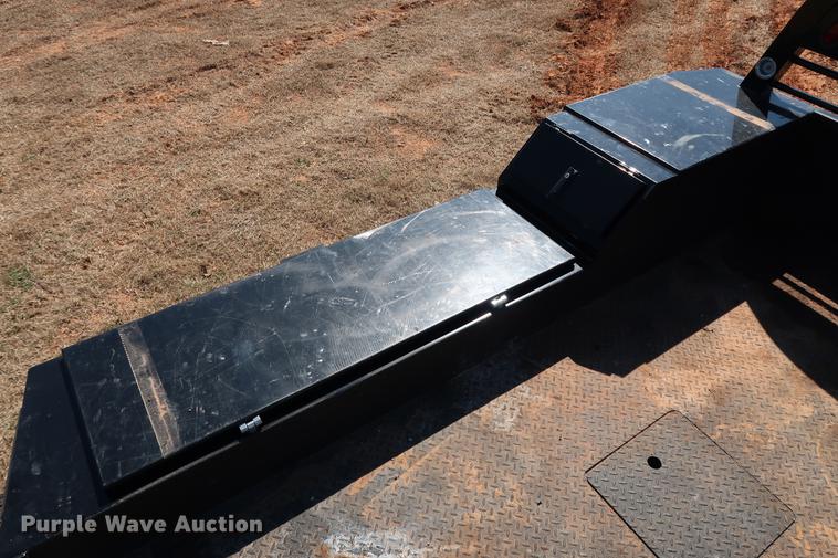 image for item FE9597 2017 NorStar SD094906002-8280-71 flatbed